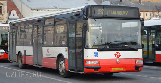 Автобус в Праге