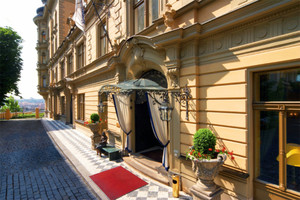 Отель Le Palais в Праге
