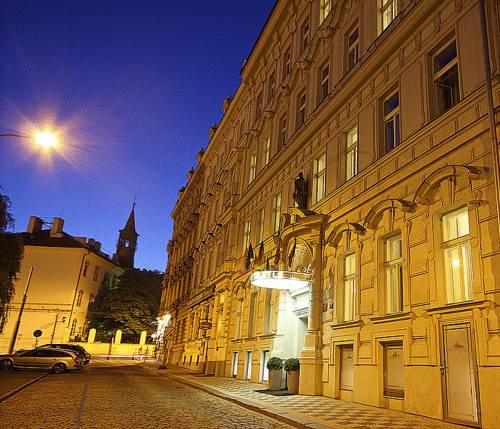 Отель Klarov в Праге