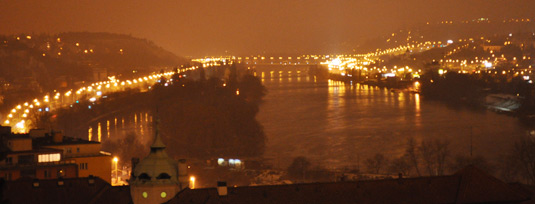 Ночная Влтава в Праге