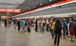 В туннелях метро Праги появится сотовая связь